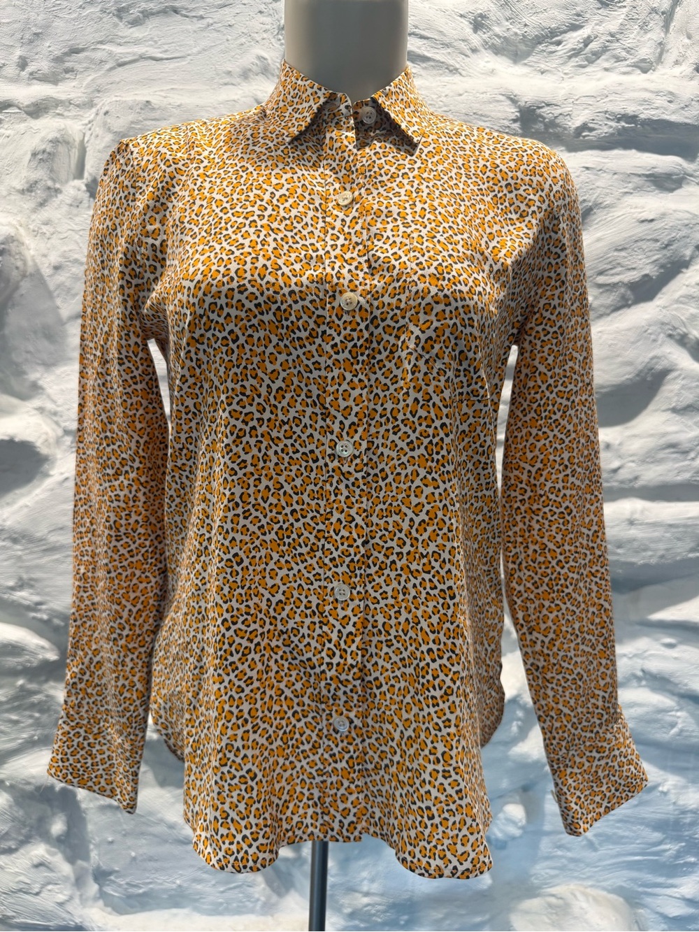 Women’s Equipment Femme Silk Animal Print Button Down Blouse XXS